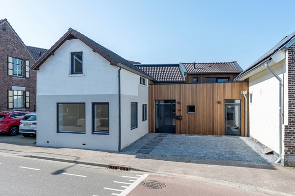 Heistraat 44, 6142 AL Einighausen